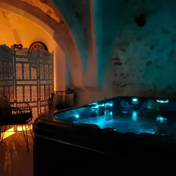 L'envoûtement Provençal, jacuzzi privatif et SPA, hotel v mestu Orgon