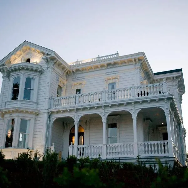 West Cliff Inn, A Four Sisters Inn, hôtel à Santa Cruz