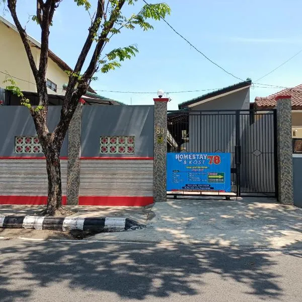 Homestay dan Kost 78, hotel v destinaci Jepara