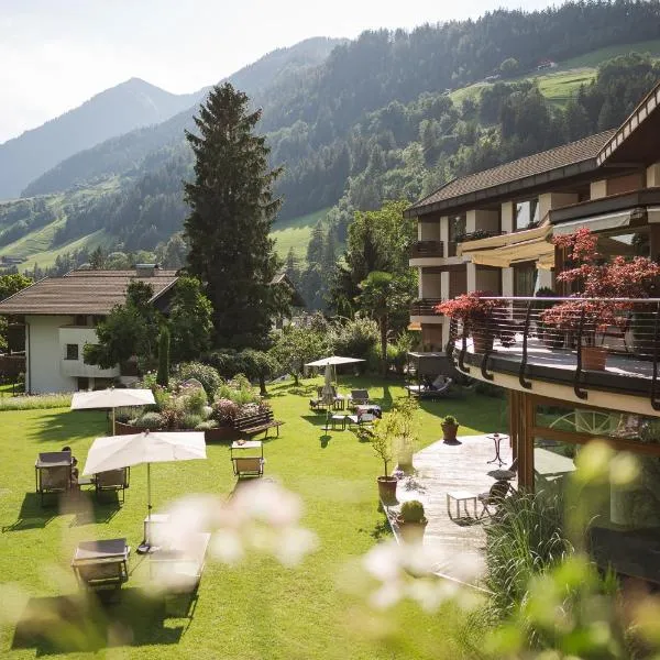 Hotel Theresia, hotel di Corvara in Passiria