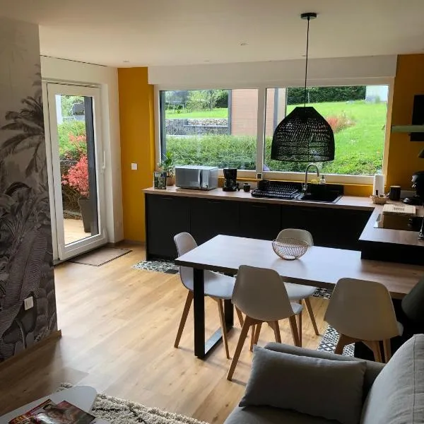 Le Cocon Nocturne 10min Arkema Total, hotel in Macheren