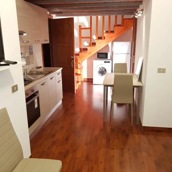 Modern Apt REVENTINO - Le Lincelle, Lamezia, hotel v destinácii SantʼEufemia Lamezia