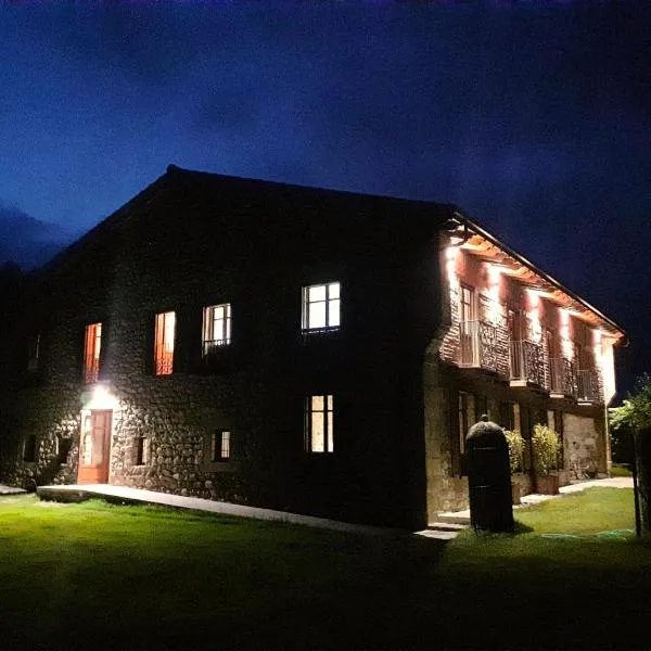 LA POSADA DEL TENOR, hotel v destinaci Molledo