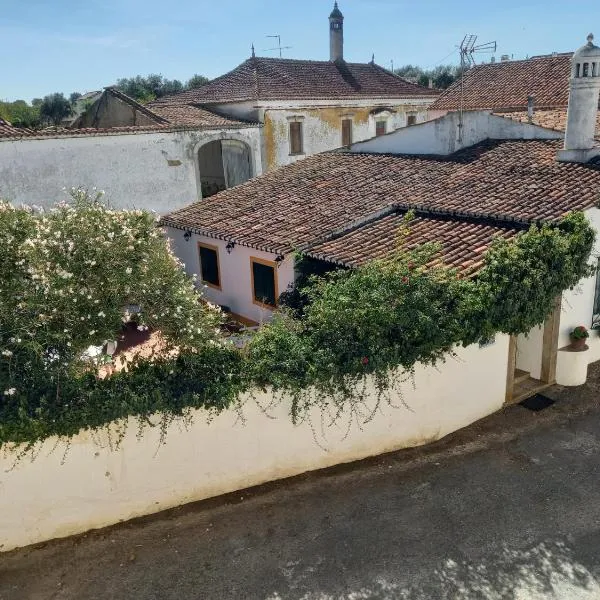 Solar da Cavalariça, hotel in Santa Luzia