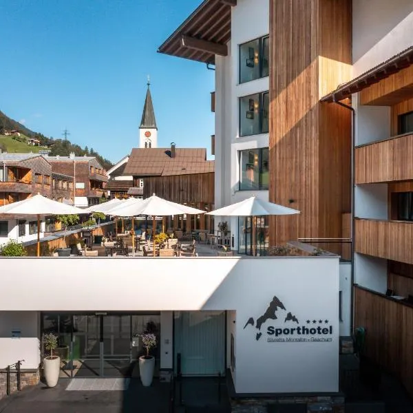 スポートホテル シルヴレッタ モンタフォン（Sporthotel Silvretta Montafon）、ガシュルンのホテル