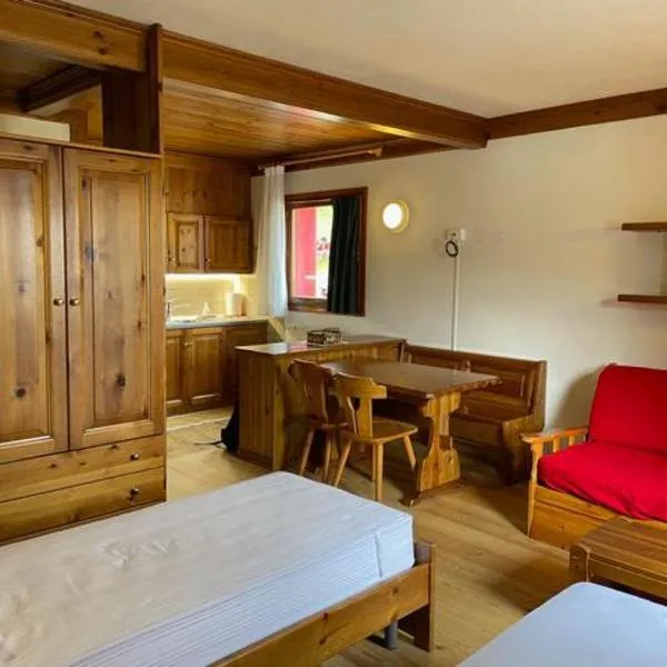 Chalet Scoiattolo Residence Sussy, hotel din Falcade