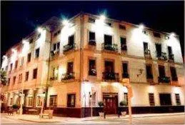 Hotel Rioja, hotel v destinaci Benisanó