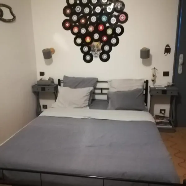 Cath's place, hotel v destinaci Toulon