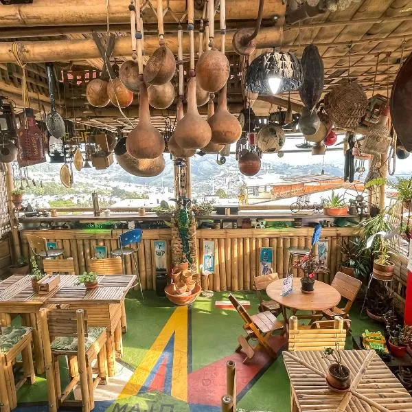 Hostal Mirador Andino, hotel v destinaci Manizales