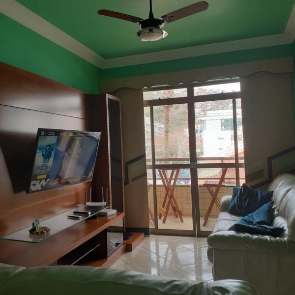 Apartamento com estacionamento, telas nas varandas