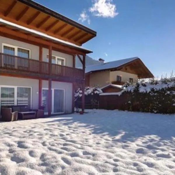 Chalet Elisabeth, hotel u Flachauu