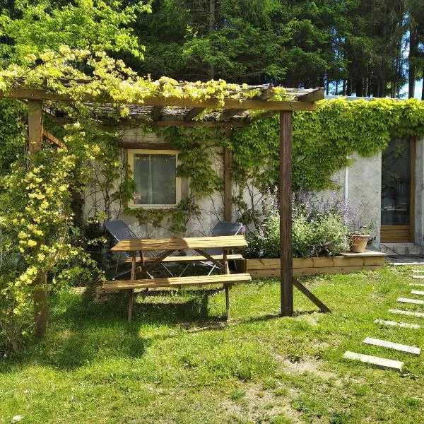 Les Granges de la hulotte, les Mésanges, hotel in Avezac-Prat