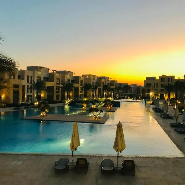 Mangroovy - Elgouna Authentic Designer shared home 2 BDR each with private bathroom for Kitesurfers with Pool View & Beach Access, hotell Hurghadas