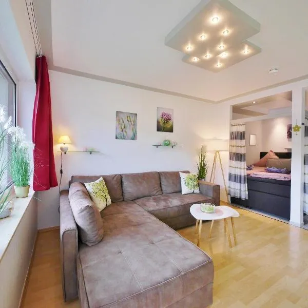 Appartement Gänseblümchen - klein aber fein - mit Skywalkblick, hotel em Willingen