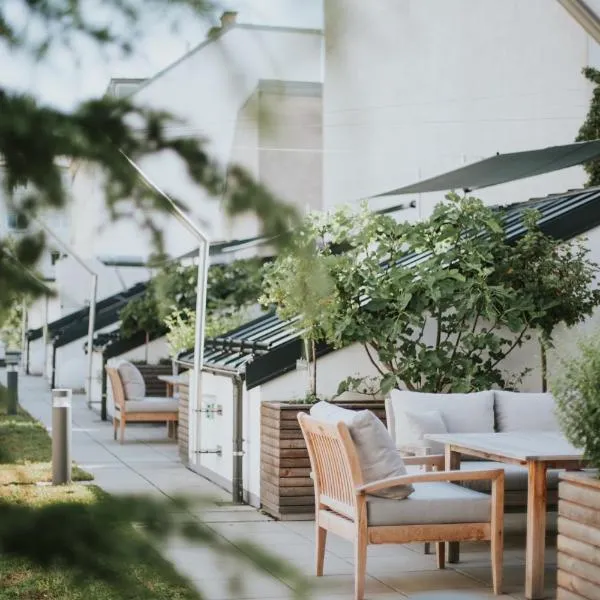 Parks 73 The Townhouse Hotel, hotell Viinis