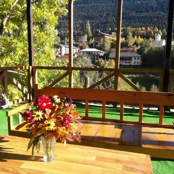 Guest House Mari30, hotel v destinaci Mestia