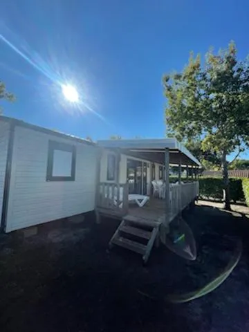 Mobilhome Salsa XXL, hotel v destinaci Gastes