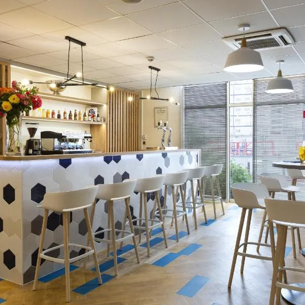 Comfort Hotel Paris Porte d'Ivry, hotel v destinaci Ivry-sur-Seine