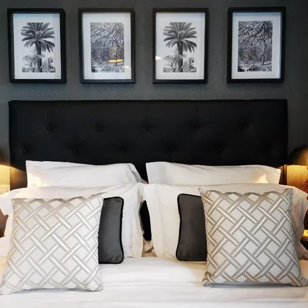 Le Boeuf Couronné - Hôtel & Restaurant Chartres- Logis Hotels – hotel w mieście Chartres