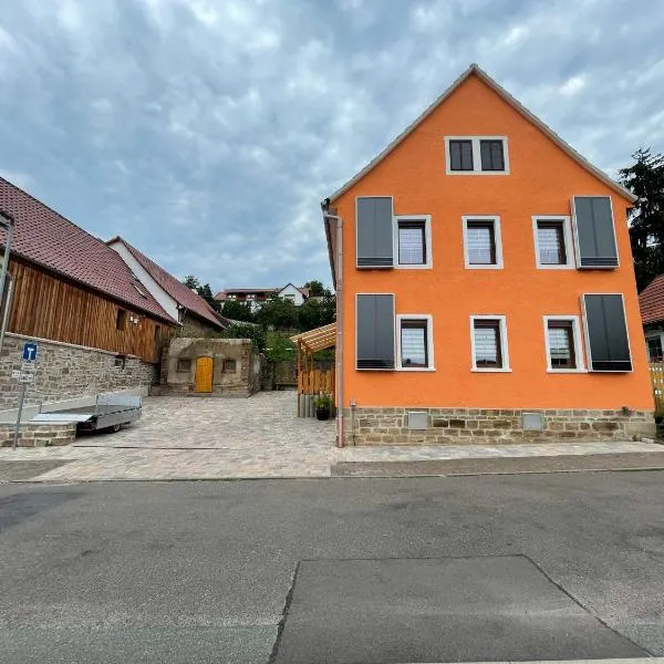 Haus 13 zum Südblick, hotel en Langenroda