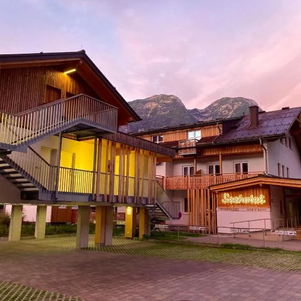 Seehotel am Hallstättersee modern rooms, khách sạn ở Obertraun