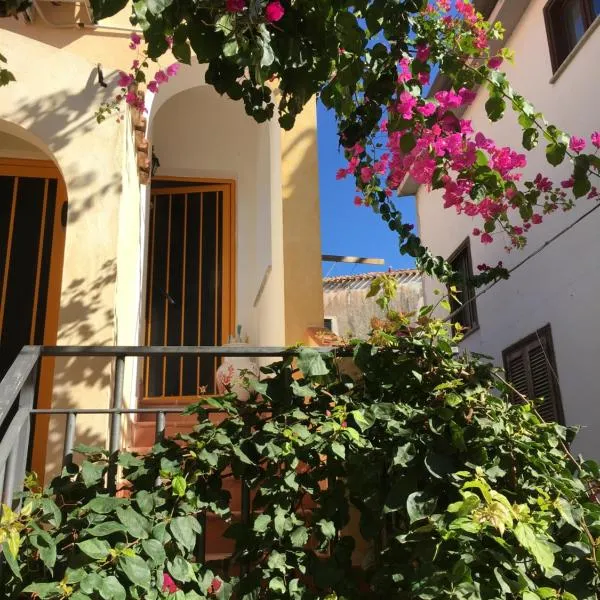 Casa Arborea, hotel v destinaci Orosei