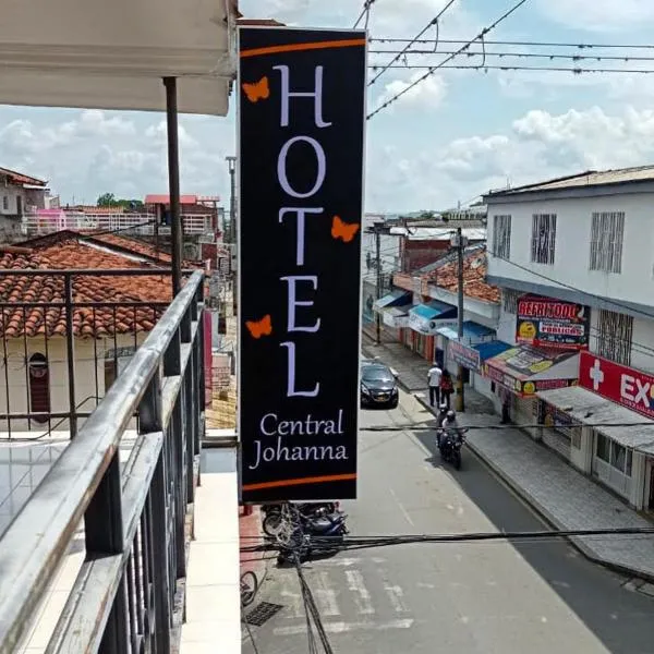 Hotel Central Johanna, hotell i Trujillo