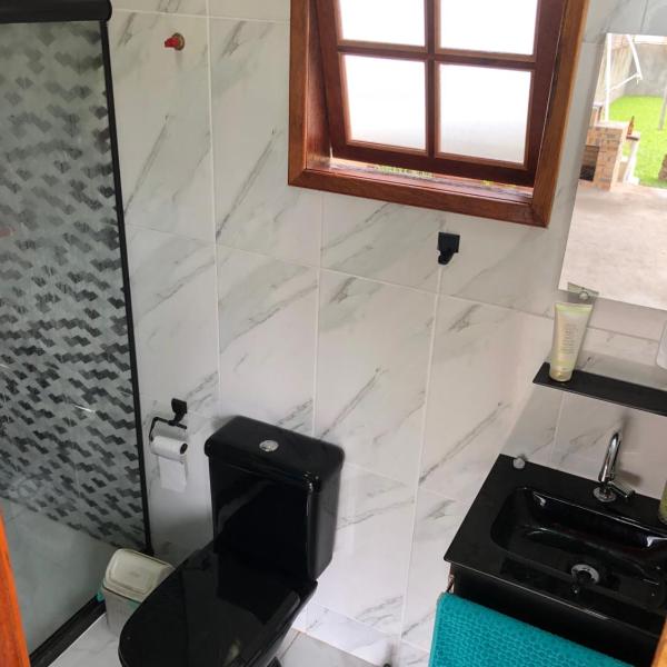 Casa com piscina, ar condicionado, campo de futebol e área gourmet a um quarteirão da lagoa de Praia Seca - Foto 3