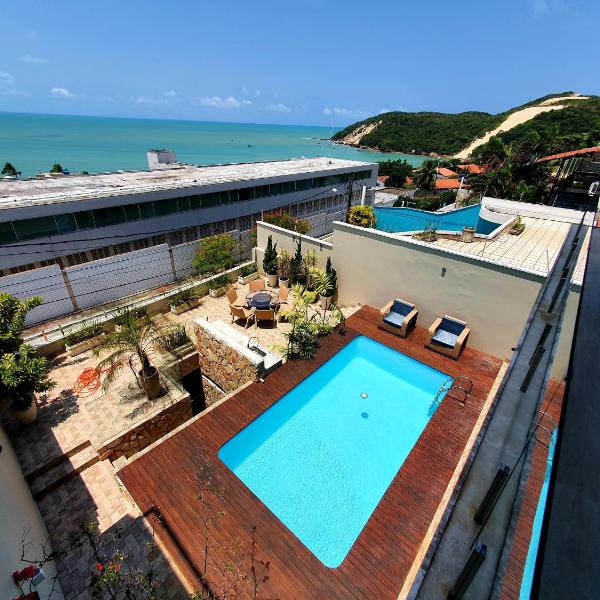 Casa Áurea! A 100 metros da areia de Ponta Negra, com vista deslumbrante do mar
