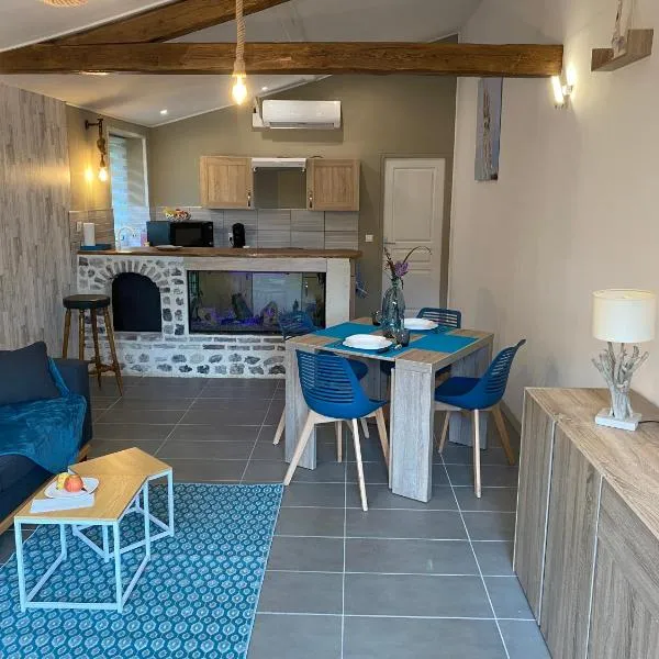 Les 4 seasons, agréable gîte avec terrasse et jardin, hotel v destinaci Croix Bigot