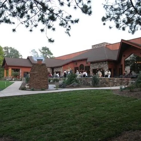 Balsam Lake Lodge, hôtel à Balsam Lake