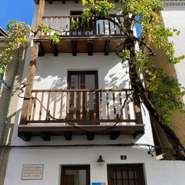 La Corredera, hotel en Candeleda
