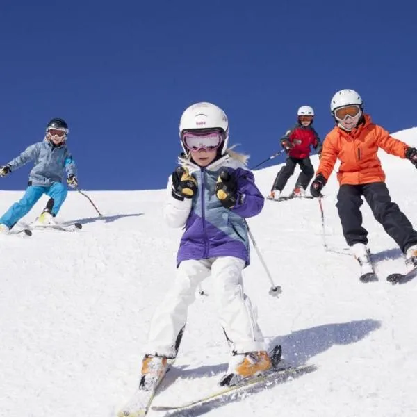 MiMA2 JACA, hotel in Jaca