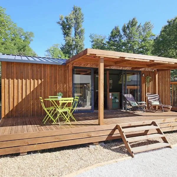 Les Lodges Chalets by Le Marintan – hotel w mieście Saint-Michel-de-Maurienne