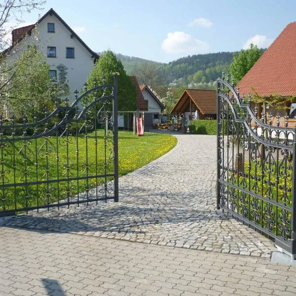 Landhotel Zur Pferdetränke, отель в городе Schleid