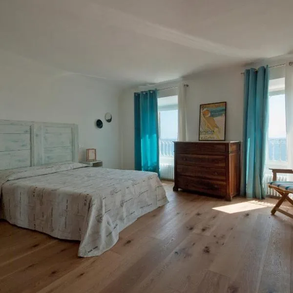 B&B Tre Finestre sul Mare, hotel v destinaci Grottammare