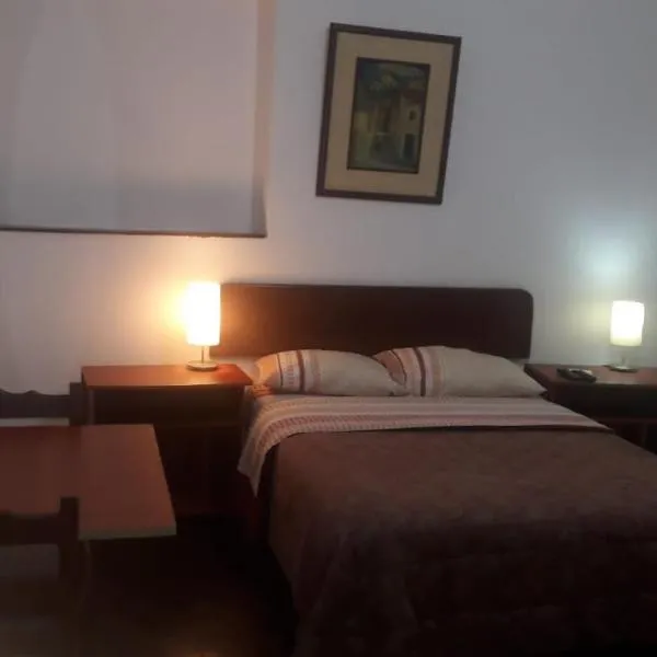 Hospedaje Schell, hotel in Lima