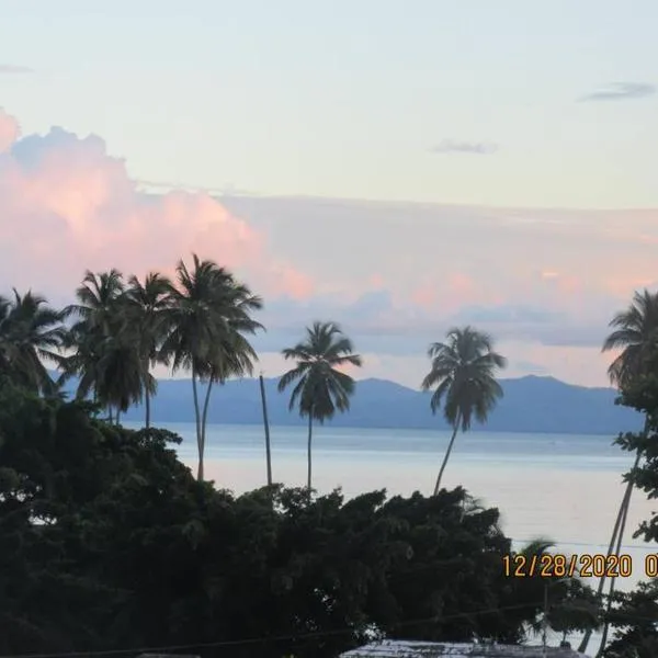Pelicano Tropical Paraiso Samana, hotel en Los Guineos Perdidos