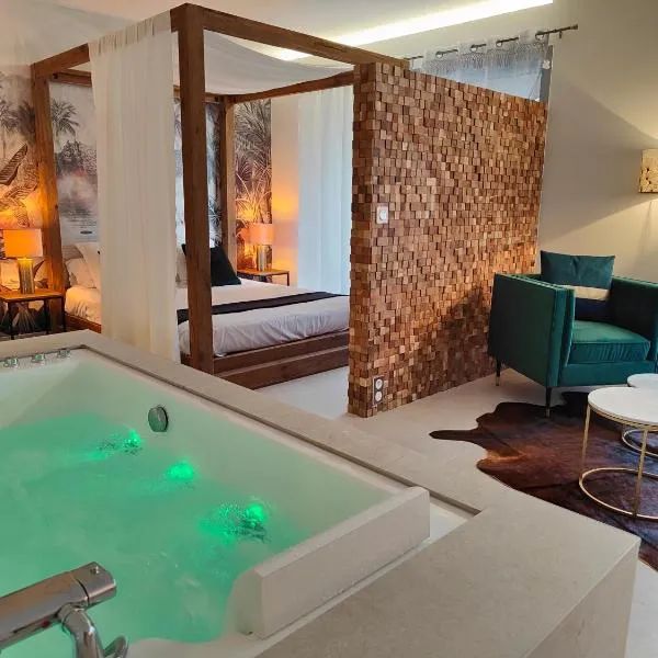Suites JM - Le temps d'une Escale (Jacuzzi & Vue Mer), hotel in Hyères