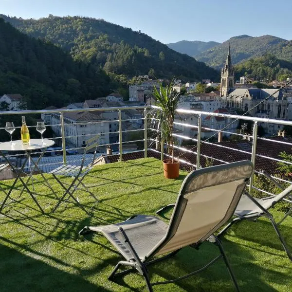 La Dolce Vita Justine – hotel w mieście Vals-les-Bains