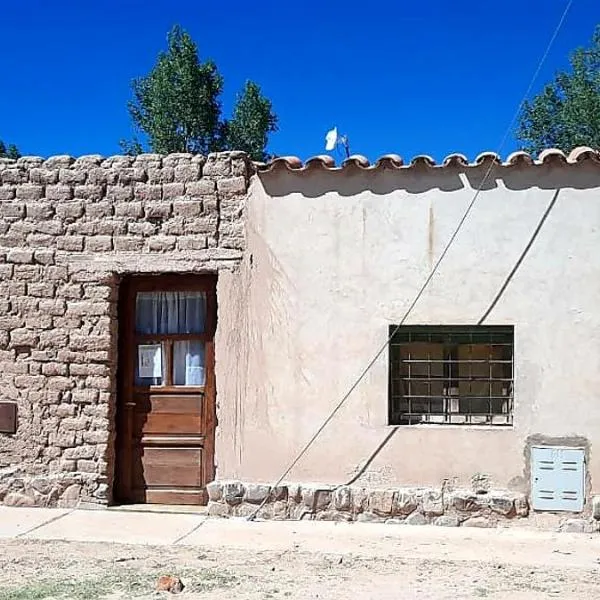 Hostel Casa de Familia, hotel v mestu Humahuaca