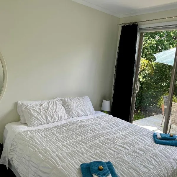 Jennie's In Whitianga, hotel v destinaci Whitianga