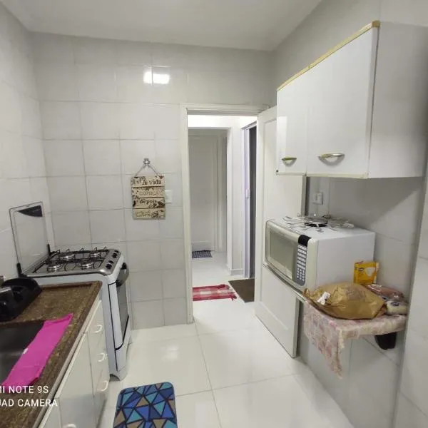 Guarujá Pitangueiras โรงแรมในกัวรูจา