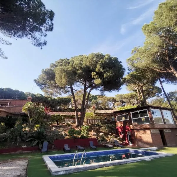 Villa Maresme & Villa Rosa, hotel Mataróban