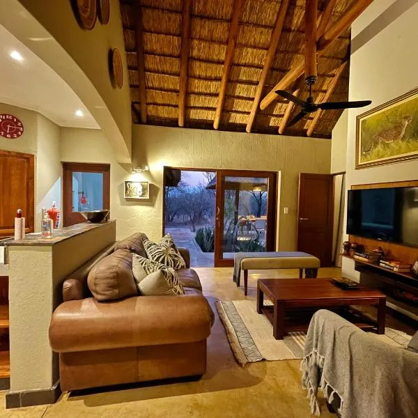 10 Raptors Lodge, hotel v destinaci Hoedspruit