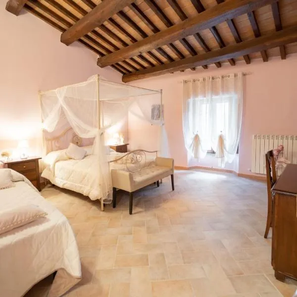 Albergo La Loggia di San Martino, hotel v destinaci Gualdo Tadino