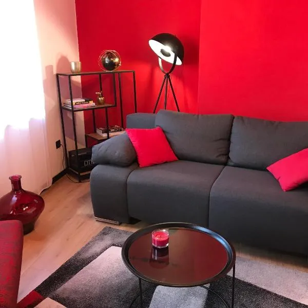 Apartments Colors of Rijeka - Red, Hotel in Rijeka