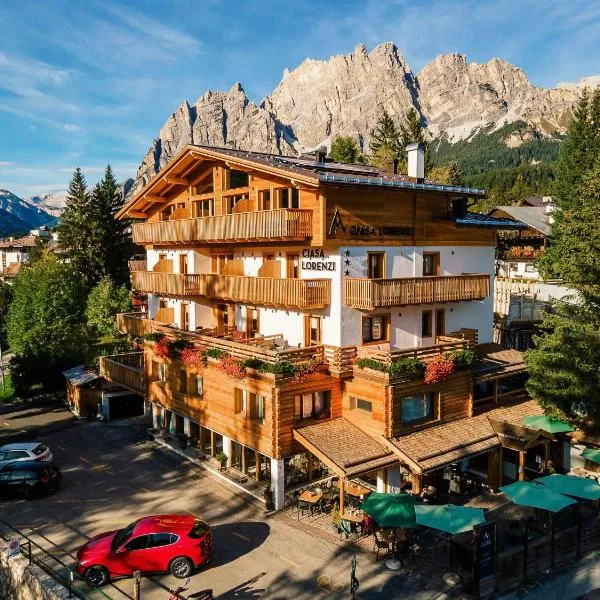 Hotel Ciasa Lorenzi, hotel v destinaci Cortina dʼAmpezzo