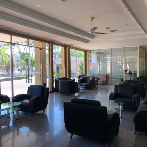 Hotel Sinar 3, hotel in Sedati