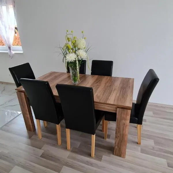 자르슈테트에 위치한 호텔 Exzellentes Ferienhaus in Hannover Messe Nähe